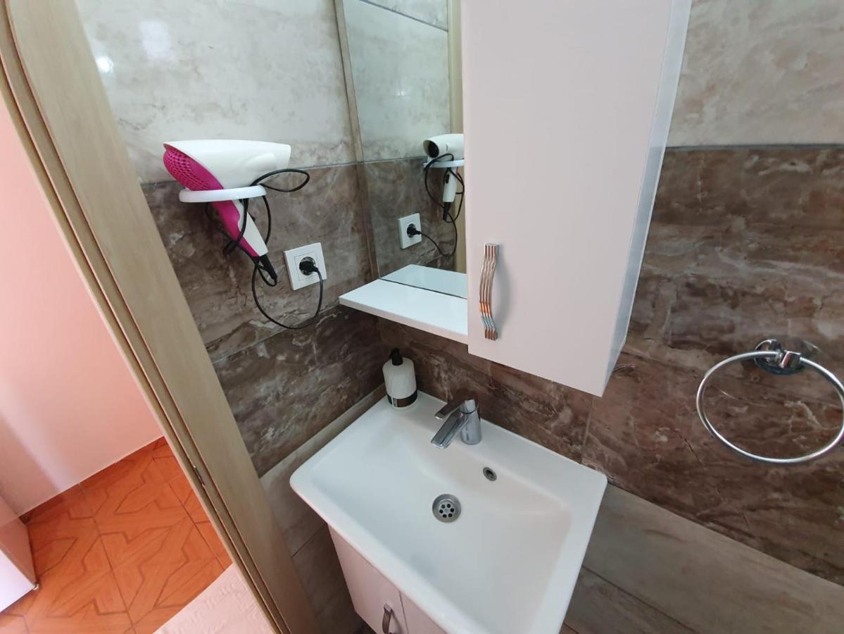Ozge Pansiyon Didim Bagian luar foto